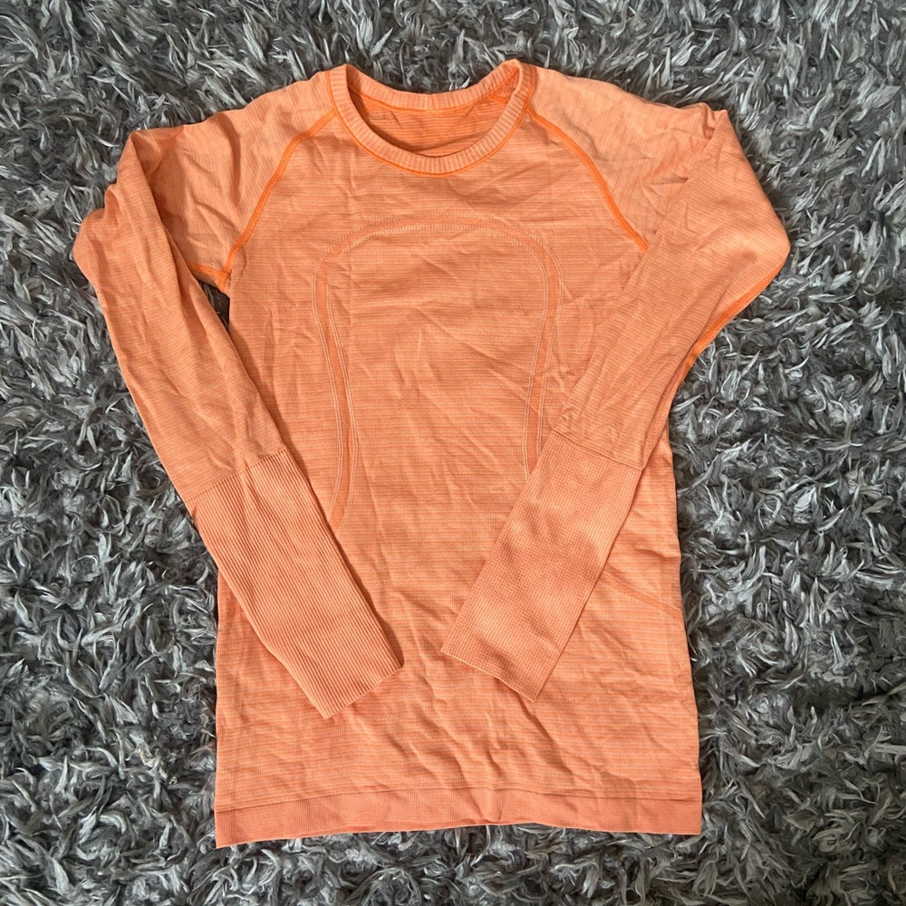 Lululemon long sleeve top